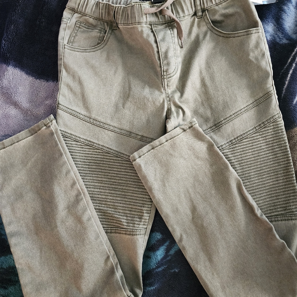 Art class boys joggers